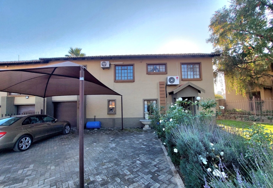 3 Bedroom Property for Sale in Brits North West